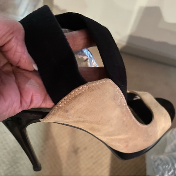 Shoes - Picture 8 of 13